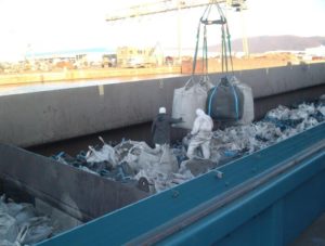 Loading a barge