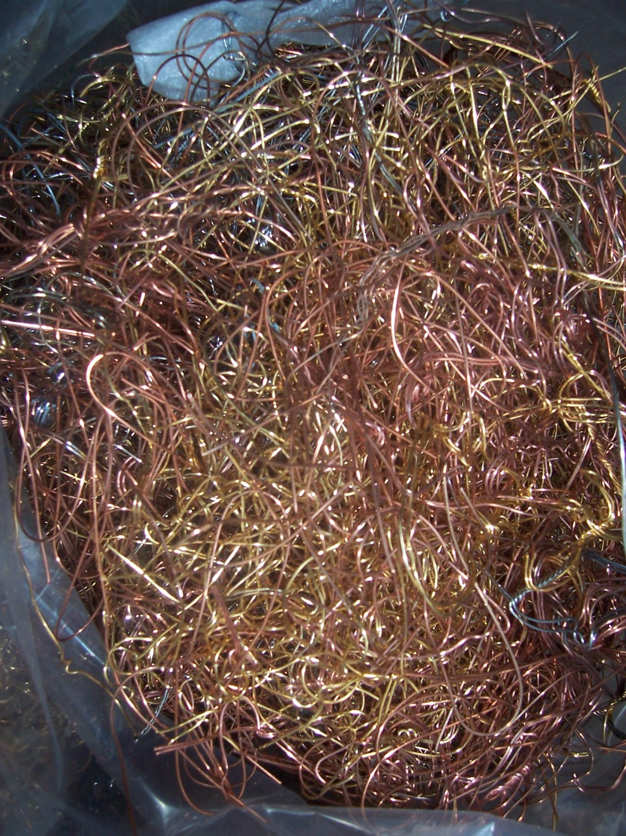 Copper wire coated with precious metals MMI